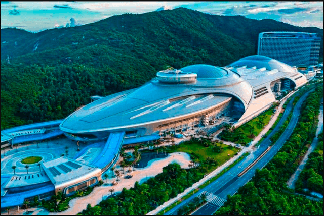 Chimelong Spaceship Theme Park
